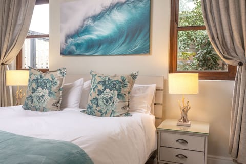 Queen Suite | 1 bedroom, minibar, in-room safe, individually decorated