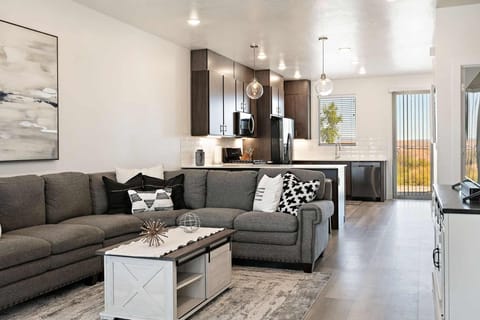 Townhome, 4 Bedrooms | Living area | Smart TV, streaming services
