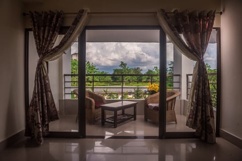 Executive Deluxe Room | Balcony view