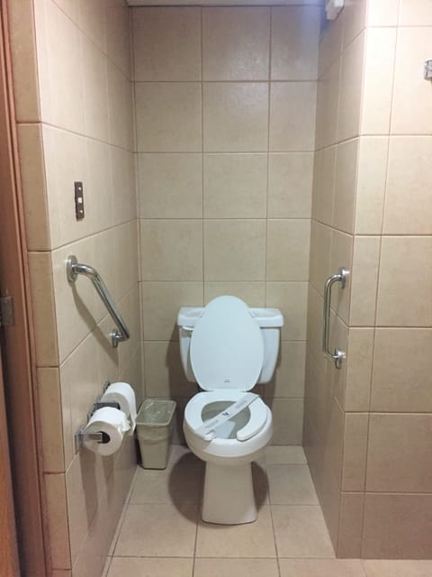 Basic Room, 2 Double Beds, Roll-in Shower, Ground Floor | Bathroom | Towels, soap, shampoo, toilet paper