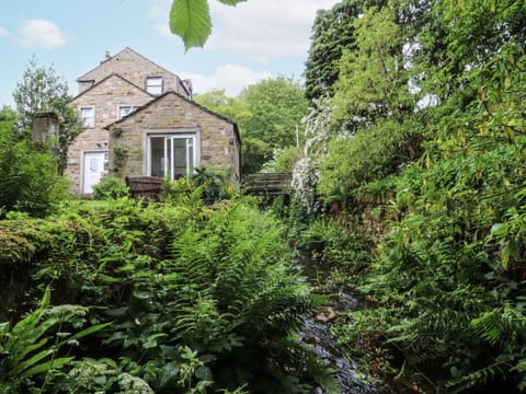 Cottage | Exterior detail