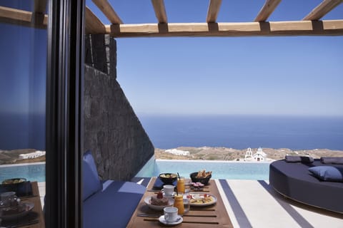 Honeymoon Suite with Private Infinity pool and Sea view | Breakfast meal | Free daily local cuisine breakfast
