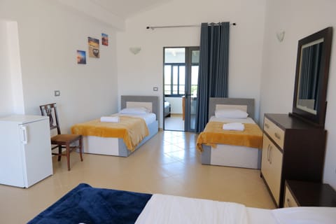 Quadruple Room, Balcony | Desk, soundproofing, free WiFi, bed sheets