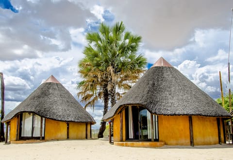 Luxury Room (Rondawel) | WiFi (free), bed sheets