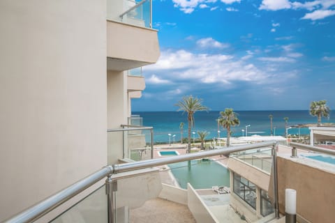 Apartment, 3 Bedrooms, Balcony, Ocean View | Beach | On the beach
