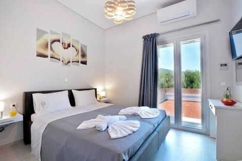 Villa | 3 bedrooms, iron/ironing board, free WiFi, bed sheets