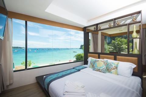Executive Suite, Sea View | Beach/ocean view