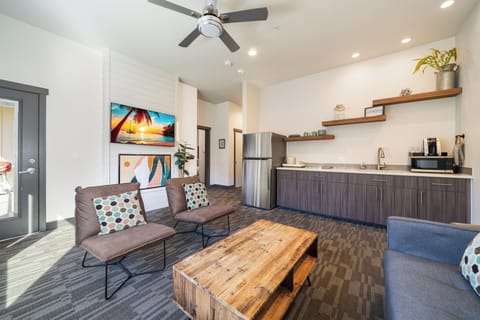 Family Suite, 1 King Bed | Living area | 55-inch Smart TV with cable channels, TV, Netflix