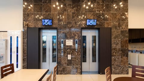 Elevator