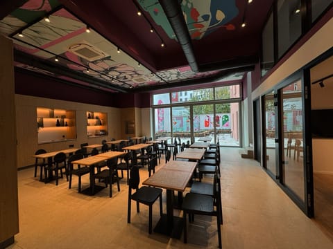 Daily continental breakfast for a fee