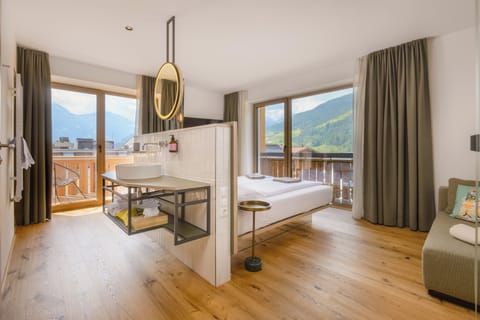 Panoramic Double Room | Premium bedding, in-room safe, iron/ironing board, free WiFi