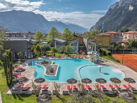 Family Studio | Minibar, in-room safe, desk, free WiFi