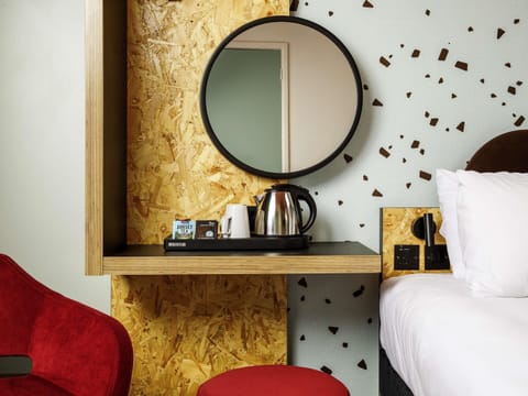 Individually furnished, desk, blackout drapes, free WiFi