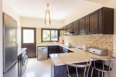 Villa | 3 bedrooms, WiFi