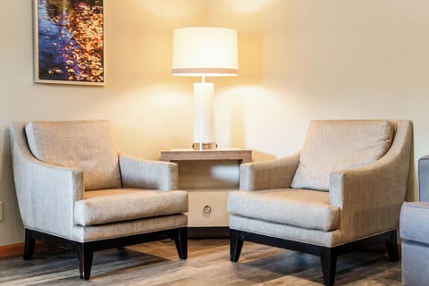 Apartment | Desk, free WiFi, bed sheets