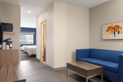 Suite, 2 Queen Beds | Premium bedding, in-room safe, desk, iron/ironing board