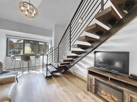 Condo, 1 Bedroom | Living area | TV