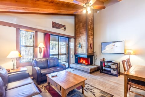 Condo, 2 Bedrooms | Living area | TV, fireplace, video games, foosball