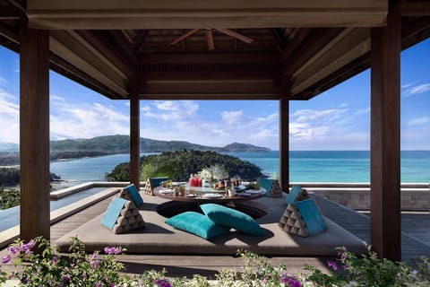 Beach/ocean view