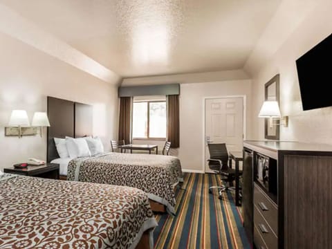 Basic Double Room | Desk, blackout drapes, soundproofing, iron/ironing board