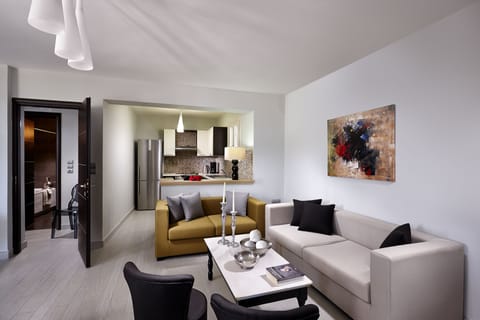 Deluxe Villa, 2 Bedrooms, Private Pool, Sea View | Private kitchen | Fridge, oven, stovetop, coffee/tea maker