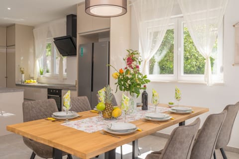 Villa, 3 Bedrooms, Accessible, Private Pool | In-room dining