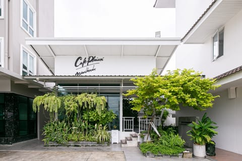 Cafe