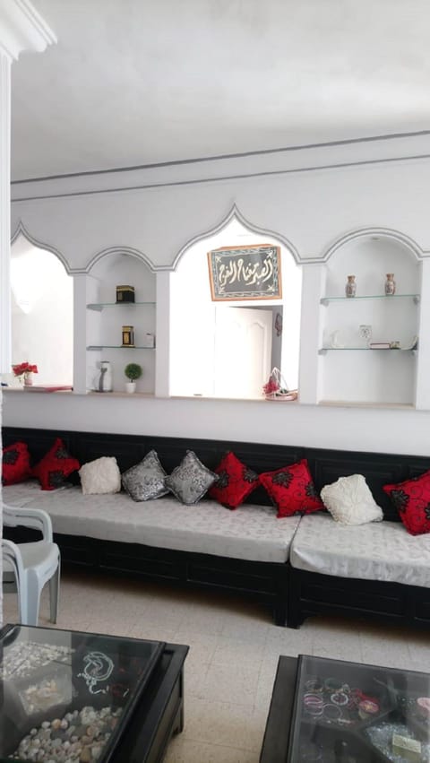 House, 2 Bedrooms, Smoking, Balcony | Interior