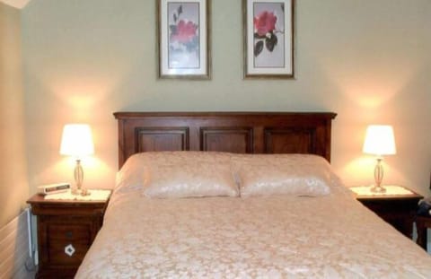 Double Room, Ensuite | Individually decorated