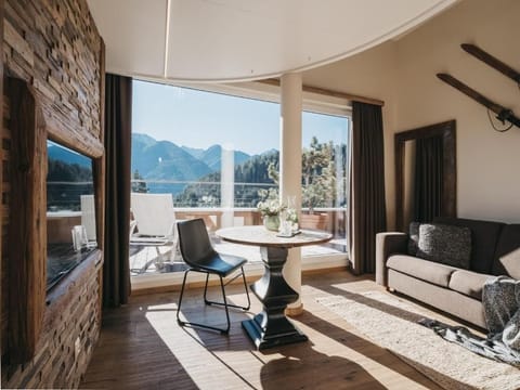 Zwei Zimmer Apartment Standard Maisonette | Dining