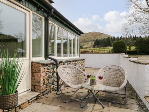 Cottage | Property grounds