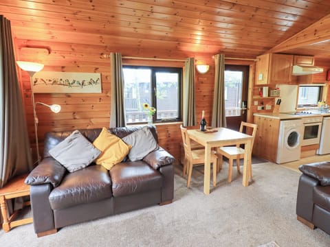 Cottage | Living area