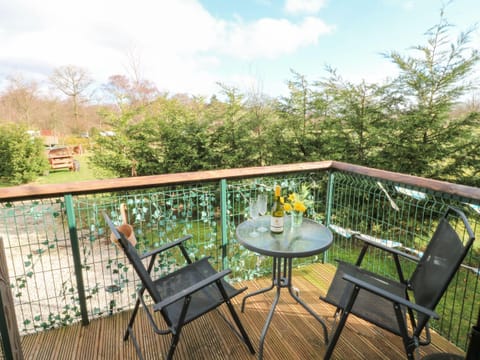 Cottage | Property grounds