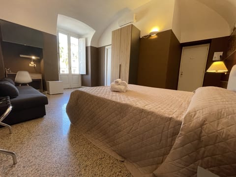 Superior Room | Premium bedding, individually decorated, desk, laptop workspace