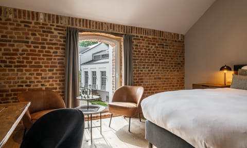 Deluxe Room | Premium bedding, in-room safe, free WiFi, bed sheets