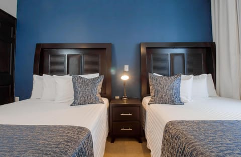 Standard Room, 2 Double Beds, Non Smoking, Microwave | Minibar, desk, iron/ironing board, travel crib