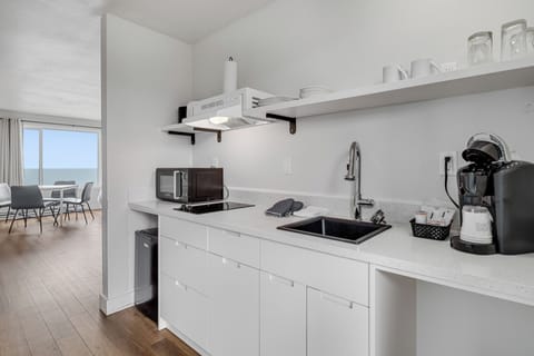 Deluxe Two Queen Beds w/Kitchenette | Private kitchenette | Fridge, microwave, coffee/tea maker