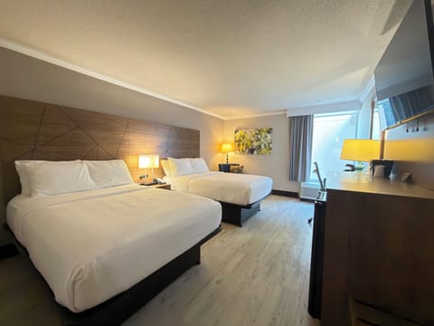 Classic Room, 2 Double Beds | Hypo-allergenic bedding available, in-room safe, desk, laptop workspace