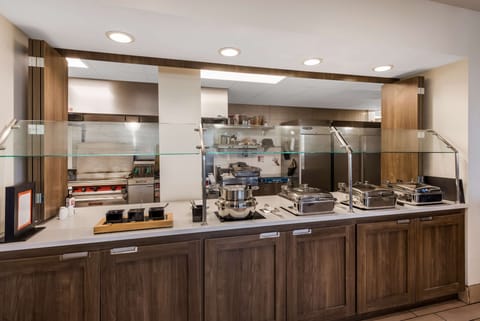 Daily cooked-to-order breakfast for a fee