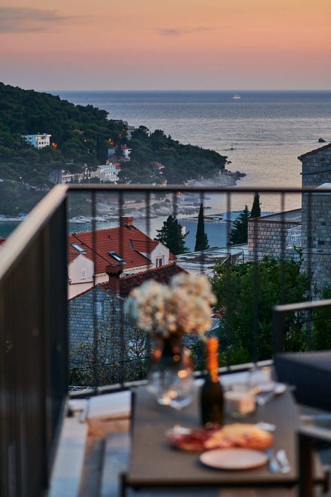 Apartment (Two Bedroom Apartment with Terrace) | View from room