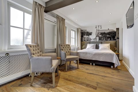 Cribs/infant beds, rollaway beds, free WiFi, bed sheets