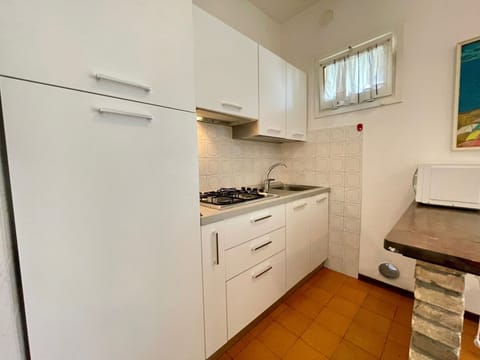 Villa, 2 Bedrooms, Balcony, Garden View | Interior