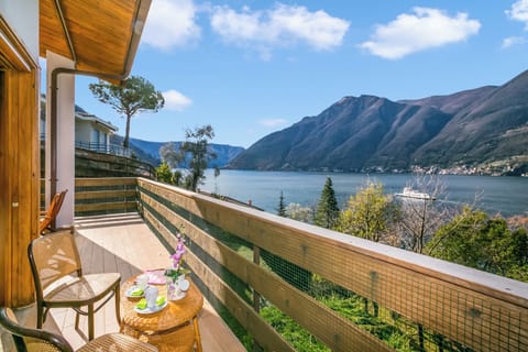 Family Villa, 2 Bedrooms, 2 Bathrooms, Lakeside (Villa Marilyn) | Balcony