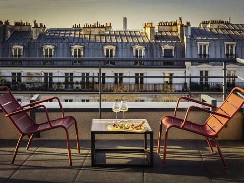 Superior Room, 1 Double Bed, Balcony (Paris rooftops view) | Premium bedding, pillowtop beds, minibar, in-room safe