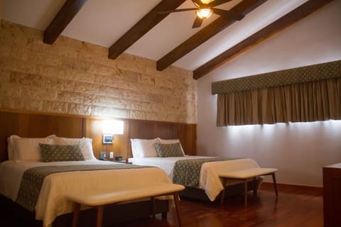 Deluxe Double Room | Premium bedding, down comforters, in-room safe, desk