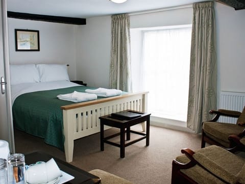Superior Double Room, Ensuite (Room 4)