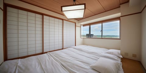 Desk, laptop workspace, blackout drapes, WiFi (free)