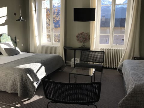 Spacious « Mexican » Room  2 or 3 persons | Premium bedding, in-room safe, blackout drapes, iron/ironing board