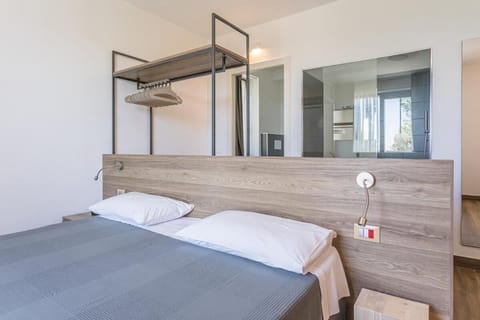 1 bedroom, soundproofing, free WiFi
