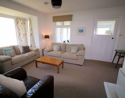 Cottage | Living room